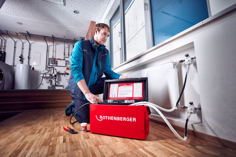 bf8a995dfc41d4343ba935c353f6376e