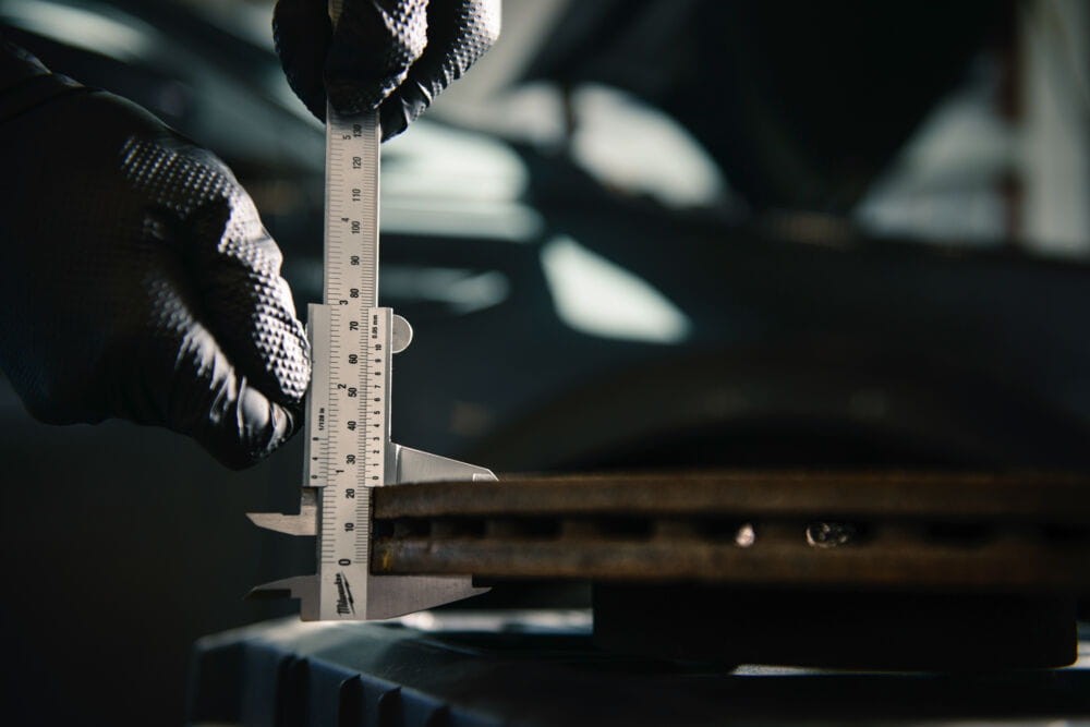 Suwmiarka 200mm Milwaukee 4932493925.jpg