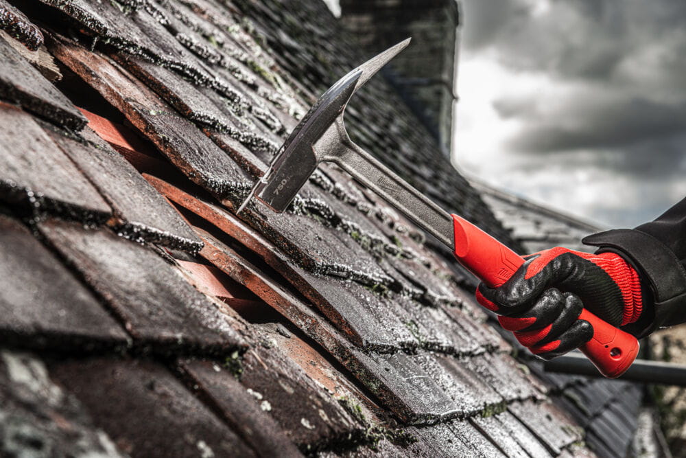 Młotek dekarski 600g Milwaukee 4932493654.jpg