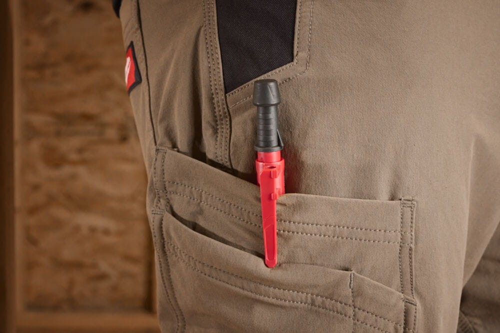 Ołówek mechaniczny budowlany Milwaukeee 4932501156.jpg