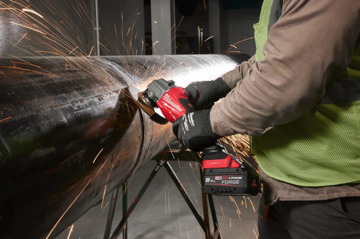 Wysokowydajna szlifierka kątowa 125mm z włącznikiem suwakowym M18 FHSAGSVO125X-0X Milwaukee 4933500036.jpg