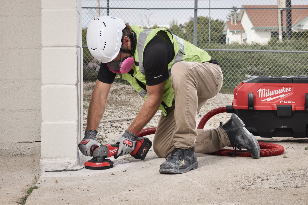 Osłona przeciwpyłowa do szlifowania 115 125mm DSG125 do M18 SAG Milwaukee 4932499769.jpg
